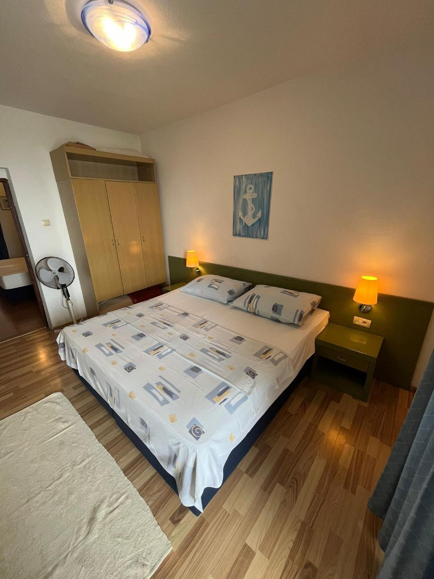 Apartmani Ankora بريست الغرفة الصورة